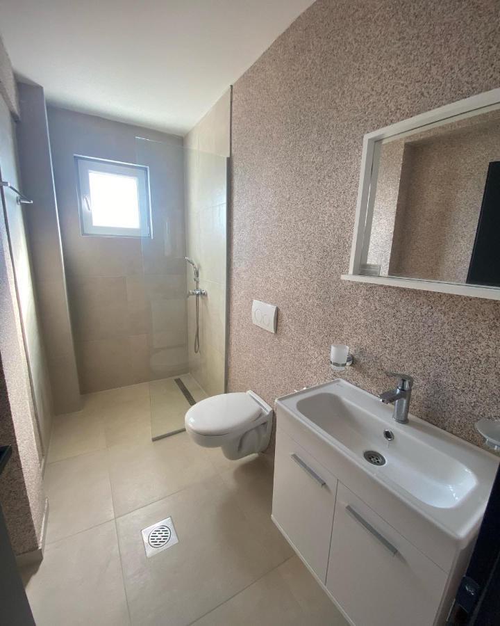 Villa Forest Ohrid Pestani Bagian luar foto