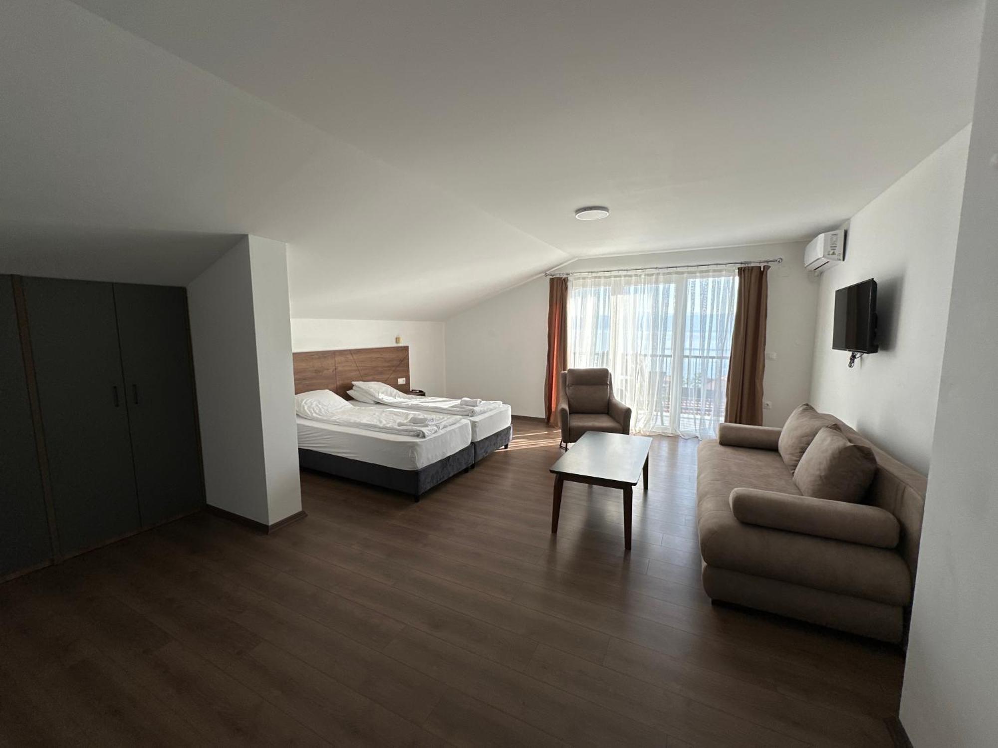 Villa Forest Ohrid Pestani Bagian luar foto